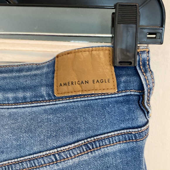American Eagle High Rise Jegging Size 8 - Picture 3 of 5
